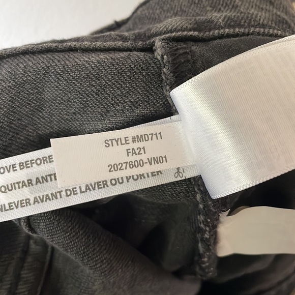 MADEWELL Perfect Vintage Jeans in Lunar Wash Washed Black - Picture 12 of 14